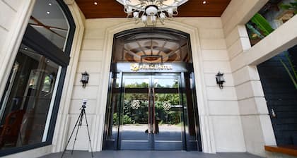 Prince Hotel