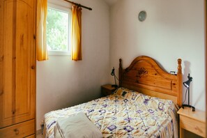 2 bedrooms