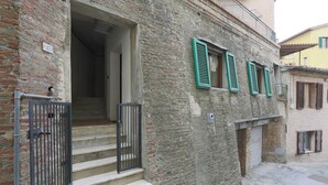 Exterior detail - SweetLittleHouse47: a few steps from the city center (Siena)
