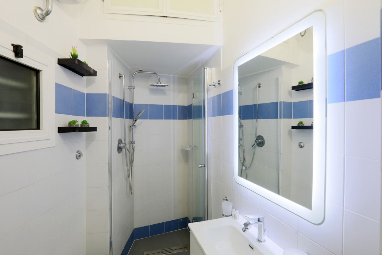 Shower, bidet