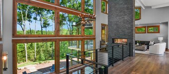 Grandview | Views, Hot Tub, Fire Pit & Game Room w/ Golden Tee & Ping Pong