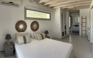 6 soverom, safe på rommet, strykejern/-brett og wi-fi (inkludert)