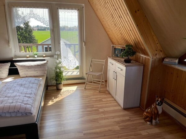 1 habitación y ropa de cama 