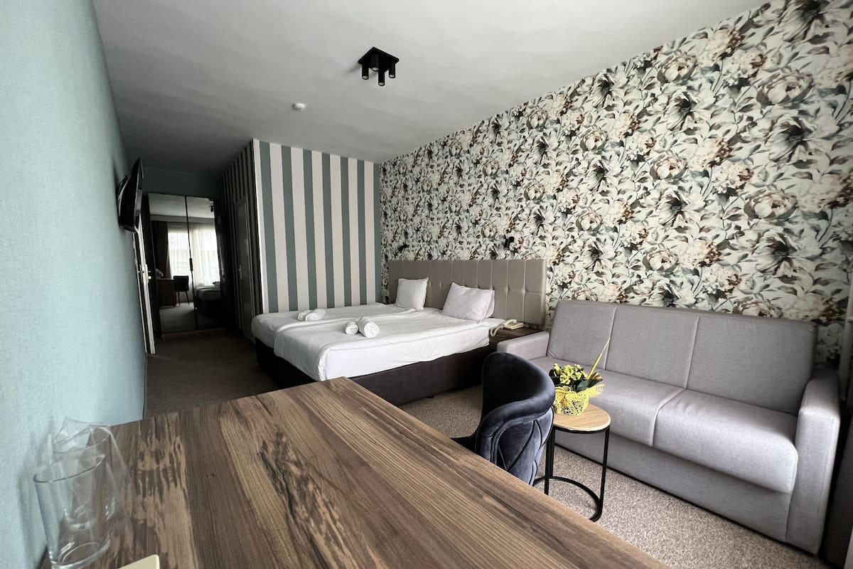 Deluxe Double Room | Premium bedding, in-room safe, desk, iron/ironing board