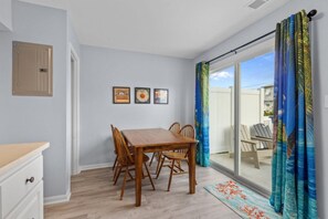 Restauration dans la chambre