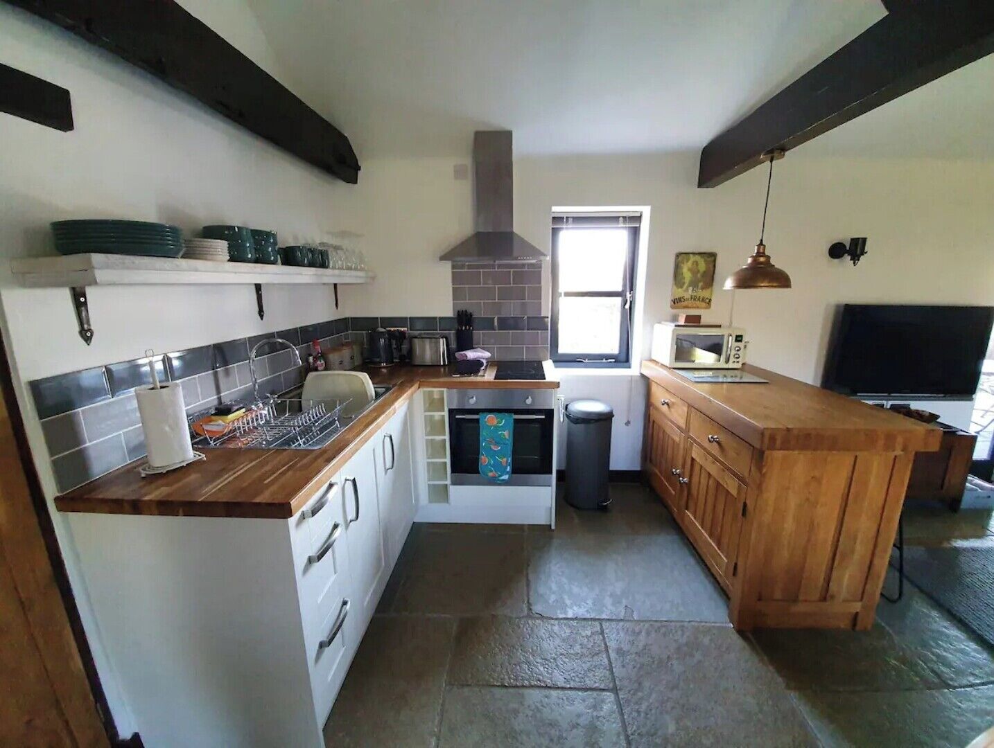 Fridge, oven, electric kettle, toaster