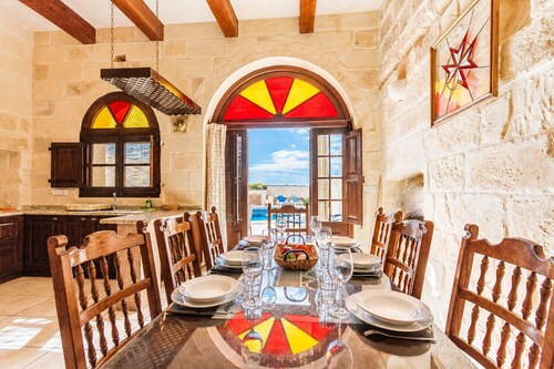 Villayana Gozitan Farmhouse with pool