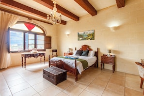 4 chambres, Wi-Fi gratuit, draps fournis