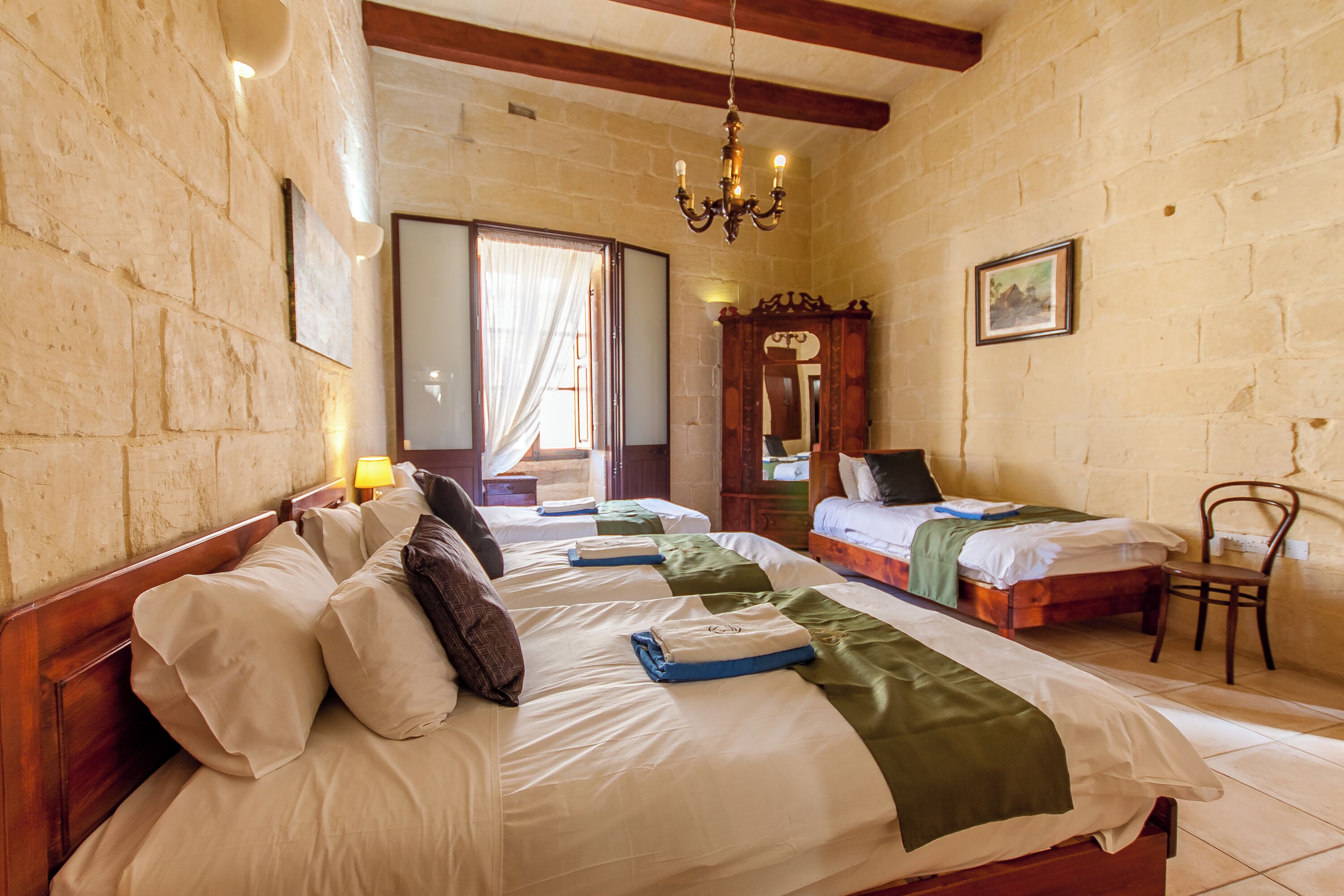 Family House, Multiple Bedrooms (Villayana Gozitan Farmhouse with pool)