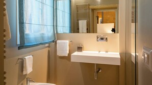 Loft, 1 Bedroom, Balcony, City View | Bathroom - Lu Leccio, Superior Suite Aqua (Lecce)