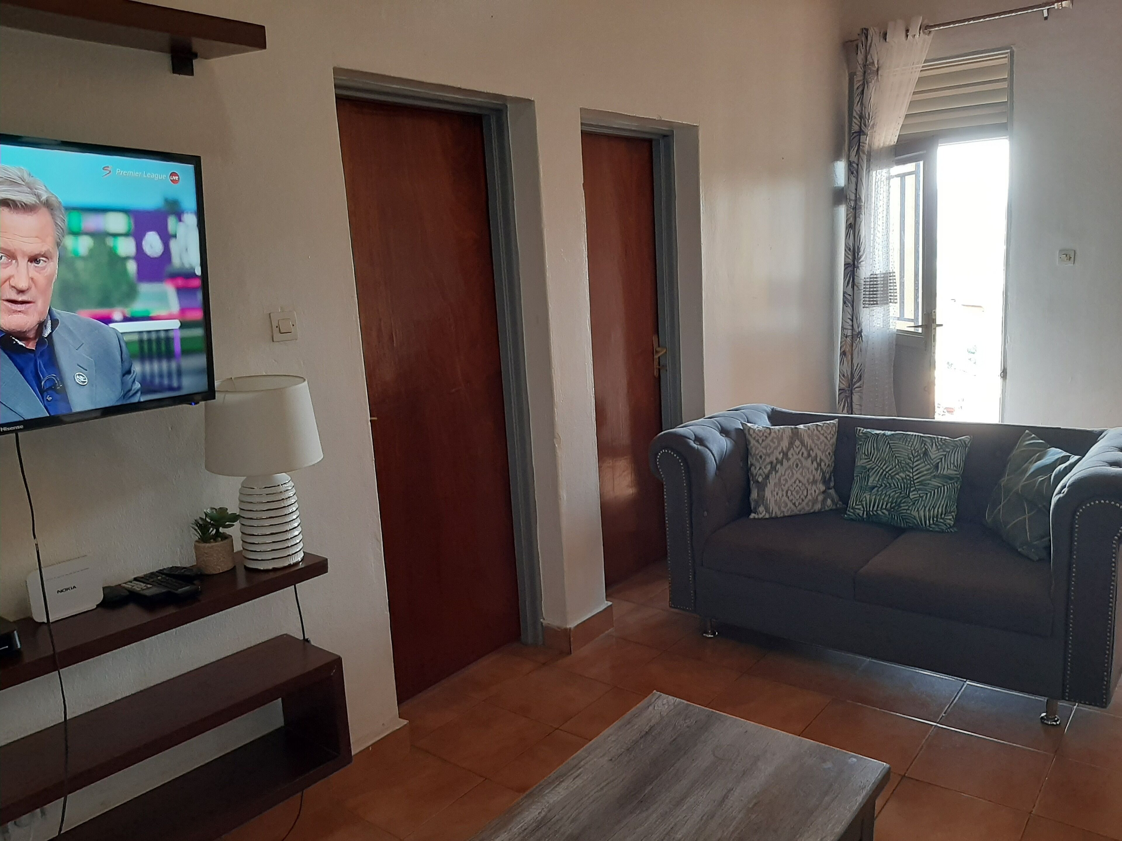 Télévision, chaîne hi-fi