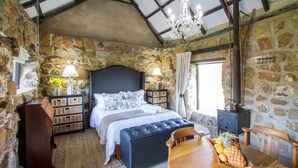 1 bedroom - Flitwick Ranch - Bull Stables Room 8 (Greater Kokstad)