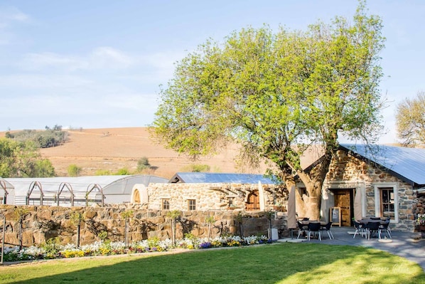 Miscellaneous - Flitwick Ranch - Bull Stables Room 8 (Greater Kokstad)