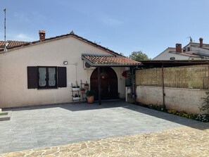 Huis, 3 slaapkamers, roken, terras | Exterieur