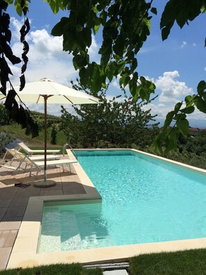 Utomhuspool