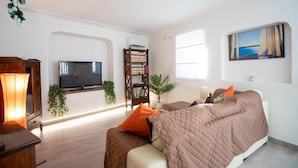 Apartment, 2 Bedrooms | Room amenity - "Le Finestrelle Apartment" (Anacapri)