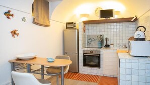 Apartment, 2 Bedrooms | Interior - "Le Finestrelle Apartment" (Anacapri)