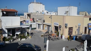 Unclassified image, 4 of 31, button - Nicely Furnished Holiday Home in San Foca a few Steps From Ll78 Beach (Melendugno)