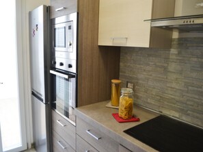 Apartment, 2 Schlafzimmer, Balkon | Eigene Küche