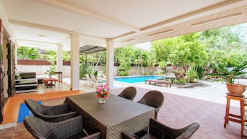 Villa, 3 Bedrooms, Smoking, Private Pool | Outdoor dining
