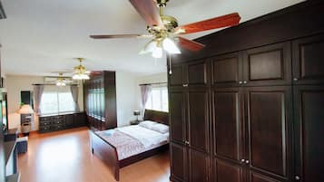 Villa, 3 Bedrooms, Smoking, Private Pool | 3 bedrooms, iron/ironing board, bed sheets