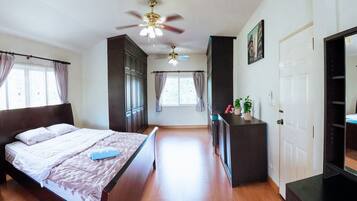 Villa, 3 Bedrooms, Smoking, Private Pool | 3 bedrooms, iron/ironing board, bed sheets