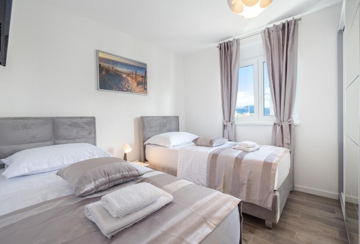 Apartamento, 2 habitaciones, balcón, vistas a la ciudad | 2 dormitorios
