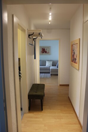 Apartemen, 1 kamar tidur, teras, pemandangan kebun | Ruang keluarga