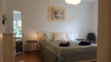 Apartemen, 1 kamar tidur, teras, pemandangan kebun | 1 kamar tidur