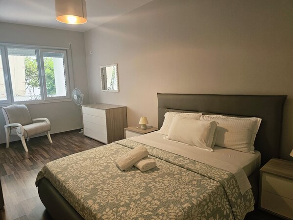 Apartment, 1 Bedroom, Smoking, Balcony