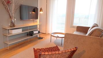 Apartment, 1 Bedroom, Balcony, Garden View | Room amenity