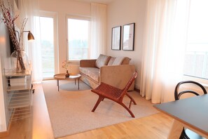 Living room - Luxury Business Apartment up to 4 People By City Living - Umami (Sundbyberg)