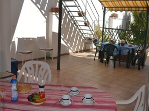 House, 2 Bedrooms, Accessible | Dining - Holiday Home in San Foca Ll80 (Melendugno)