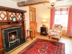 คอทเทจ | ภายใน