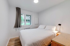 5 多间卧室、熨斗/熨衣板、旅行婴儿床、WiFi