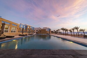 Front of property - Luxotel Aqaba Beach Resort & Spa Only 15 years plus (Aqaba)