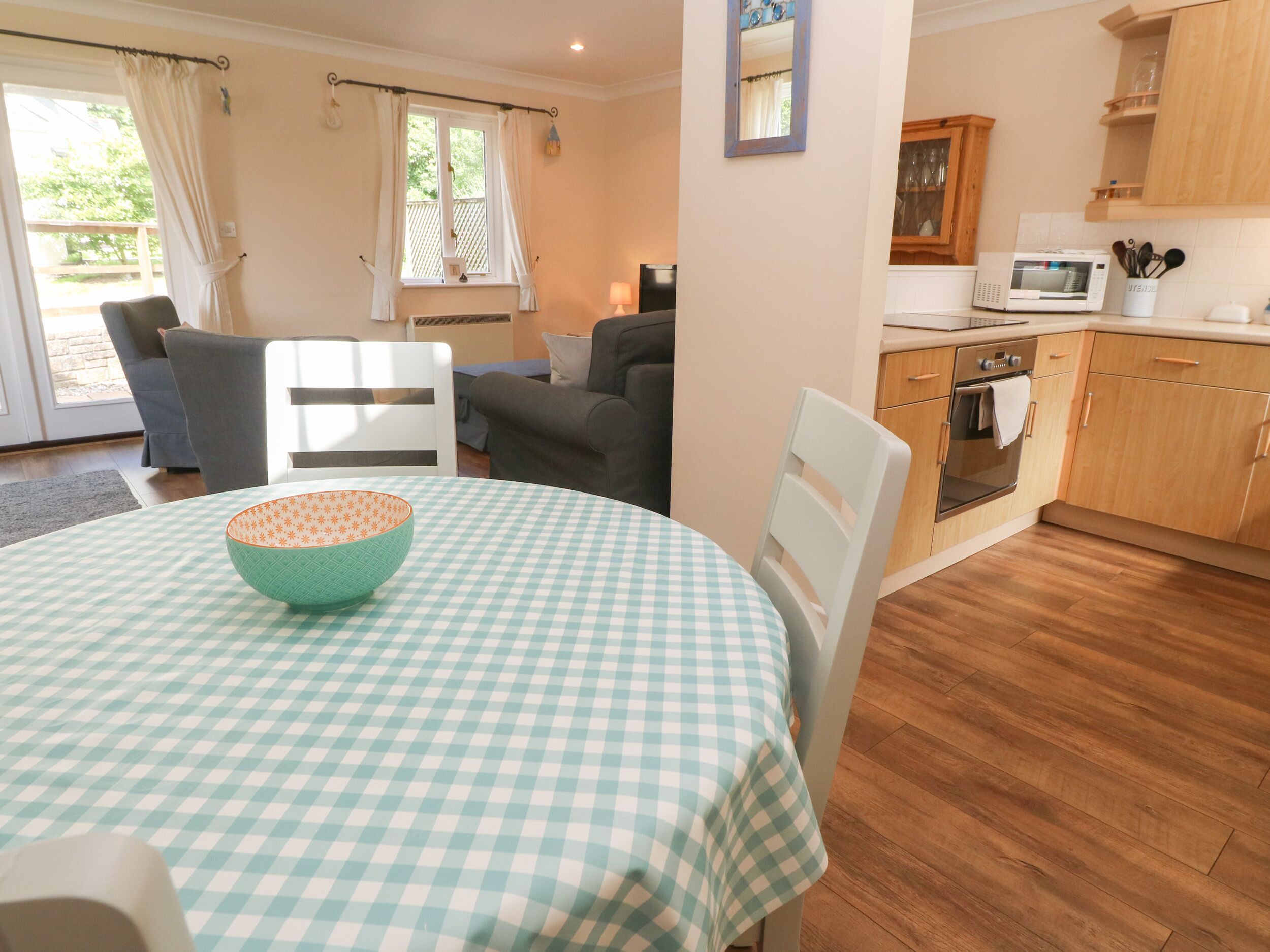 Cottage | Tempat makan