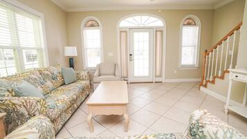 House, 2 Bedrooms, Sea View | Living area | 50-inch LCD TV with cable channels, TV