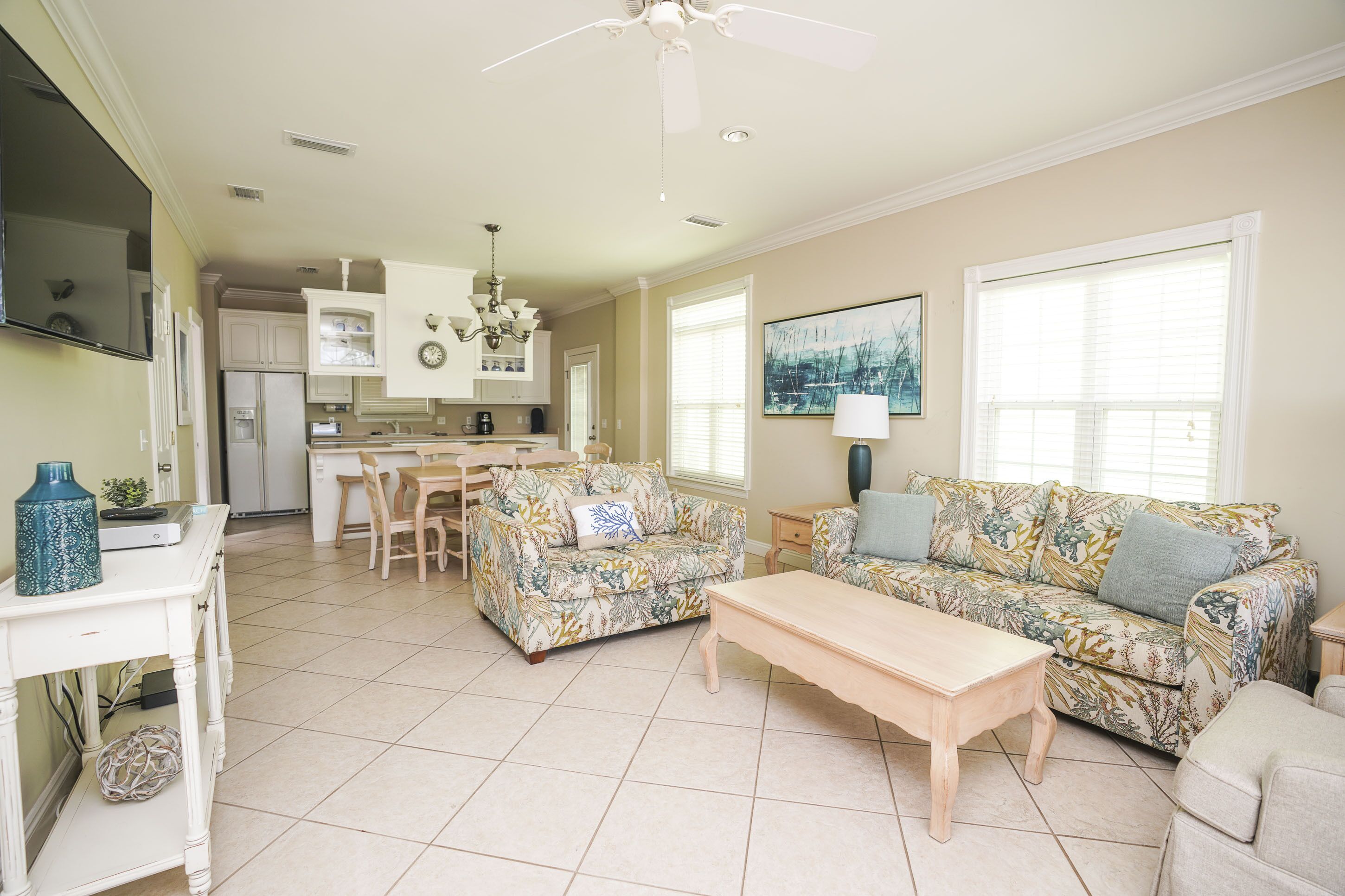 House, 2 Bedrooms, Sea View | Living area