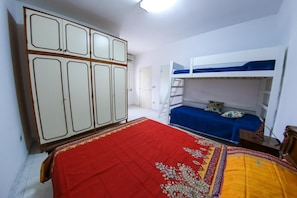 6 bedrooms
