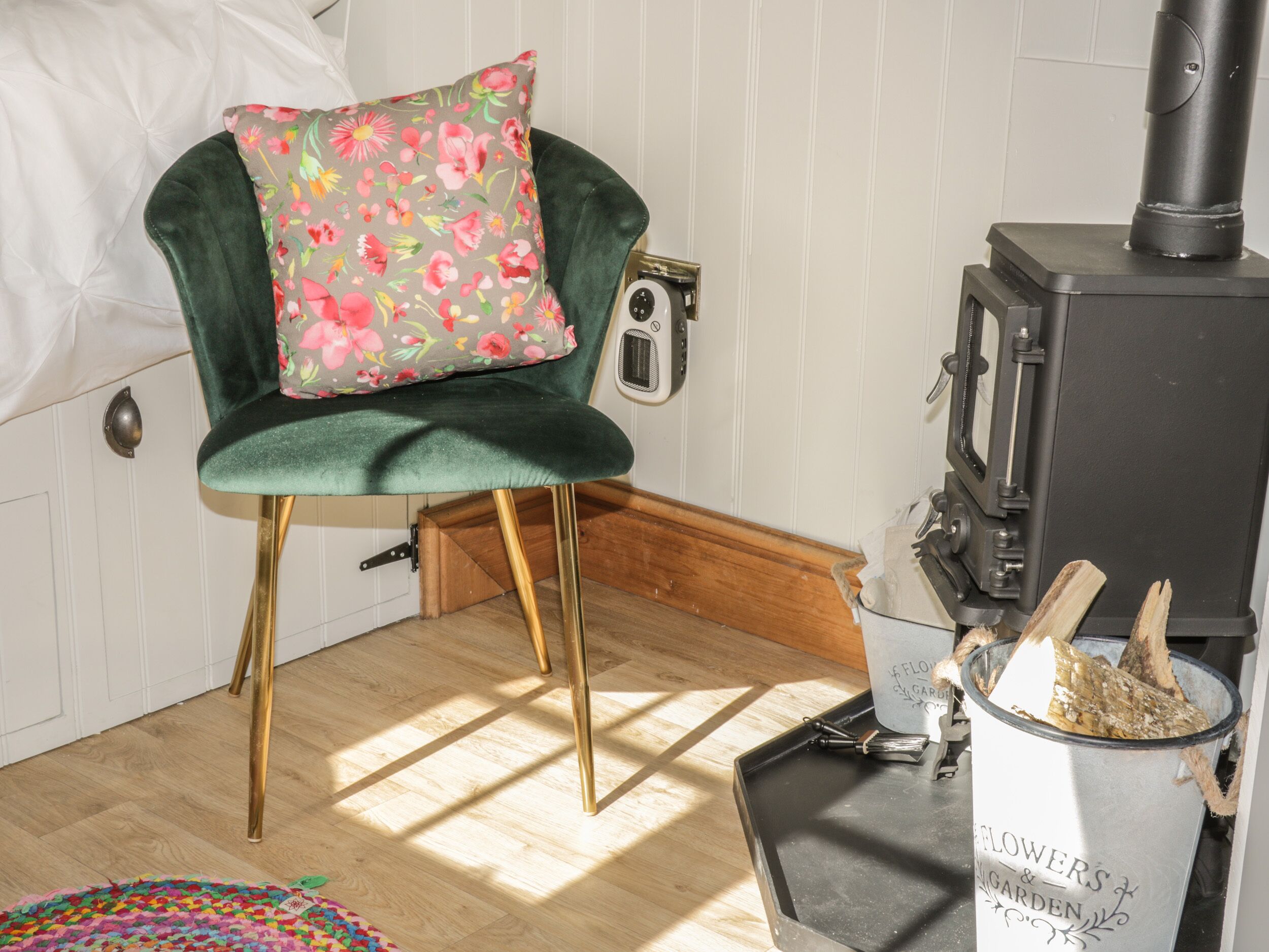 Cottage | Interior