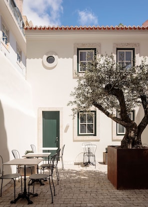 Garden - Hotel das Amoreiras - Small Luxury Hotels of the World (Lisbon)