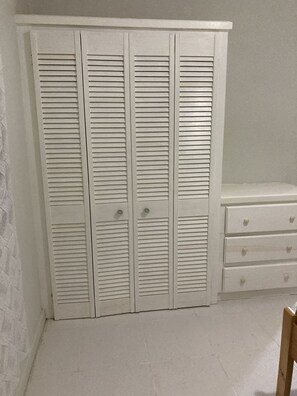 Departamento | 2 habitaciones, tabla de planchar con plancha y wifi gratis