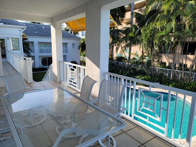 Waterfront-4BR 3Bath intercoastal, Dock Pool Beach 8