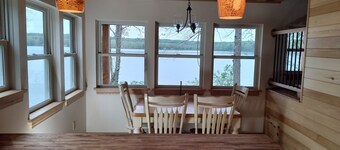 Weekly discounts avail. Get away at this New house on Lovejoy Pond in Albion 