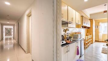 Fridge, microwave, stovetop, electric kettle