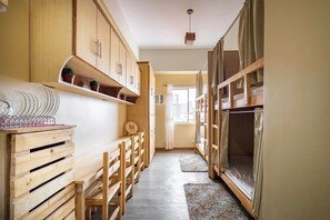 1 Schlafzimmer, Schreibtisch, Bügeleisen/Bügelbrett, kostenloses WLAN