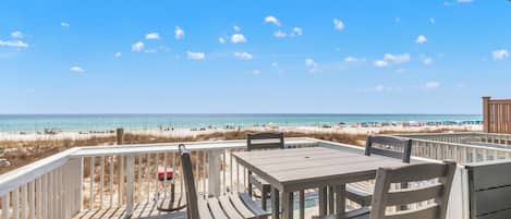 Maison en rangée, 2 chambres, en face de la plage | Balcon