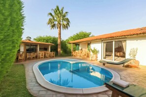 Pool - Mini Paradise Salamina - Private Pool Retreat! (Nisi)