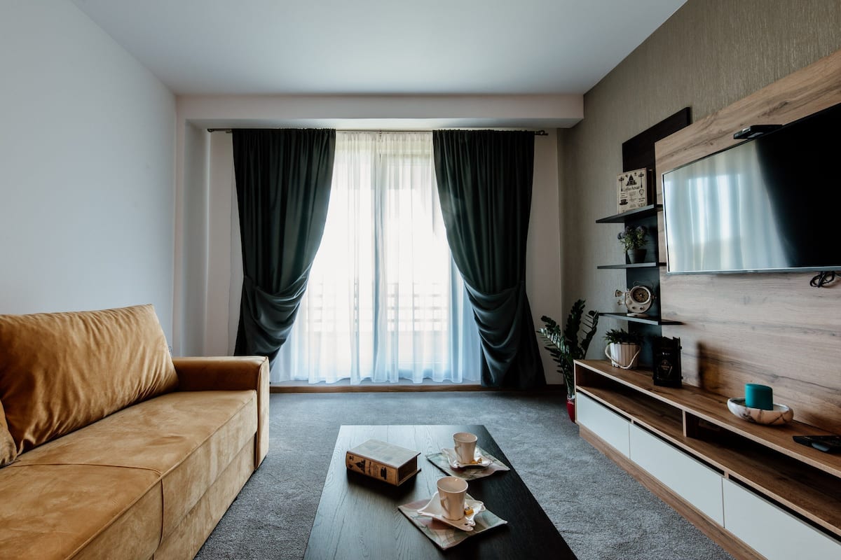 80-cm plasma TV with satellite channels, TV